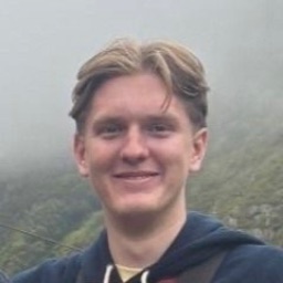 Alexander Eklund headshot